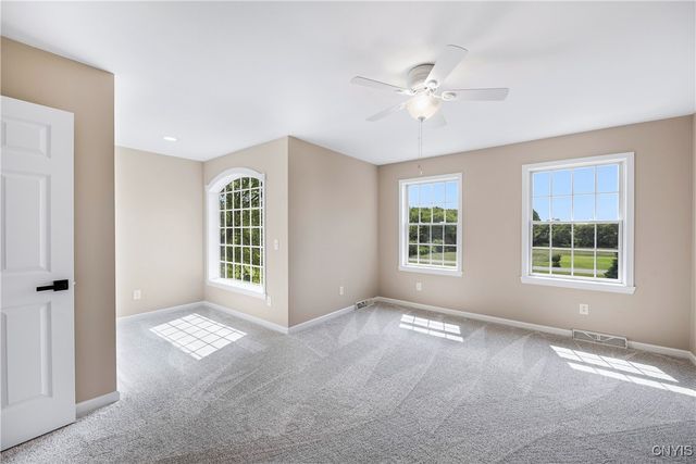 4244 County Line Road, Skaneateles, NY 13152