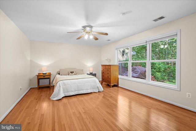 10829 MOORE DR, Manassas, VA 20111
