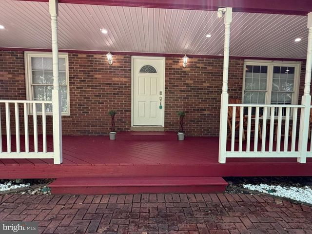 10829 MOORE DR, Manassas, VA 20111