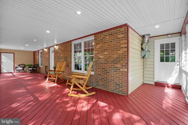 10829 MOORE DR, Manassas, VA 20111