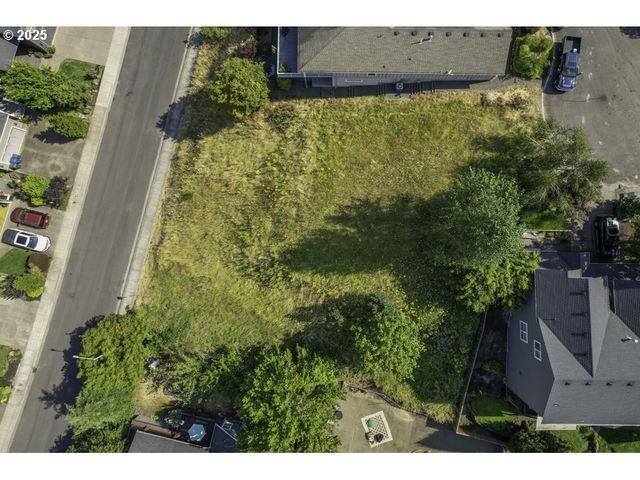 2765 PROMINENT Ct S, Salem, OR 97302