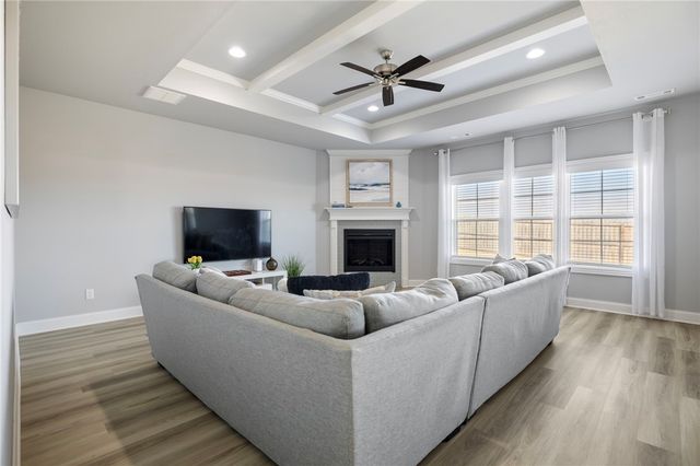 6002 SW Teppee Avenue, Bentonville, AR 72713