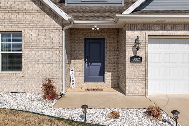 6002 SW Teppee Avenue, Bentonville, AR 72713