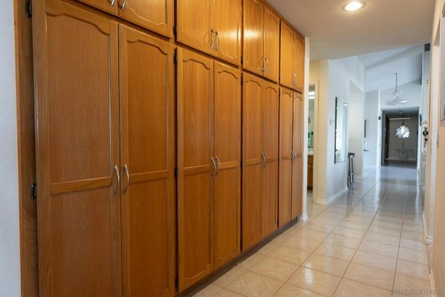 2233 Cortina Circle, Escondido, CA 92029