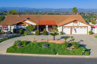 2233 Cortina Circle, Escondido, CA 92029