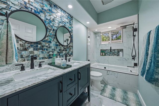 17820 GREY BROOKE DRIVE, Tampa, FL 33647