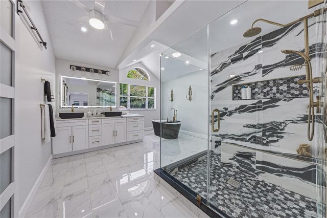 17820 GREY BROOKE DRIVE, Tampa, FL 33647