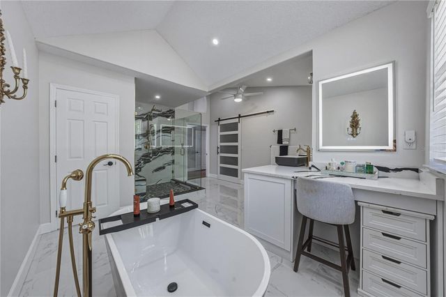 17820 GREY BROOKE DRIVE, Tampa, FL 33647