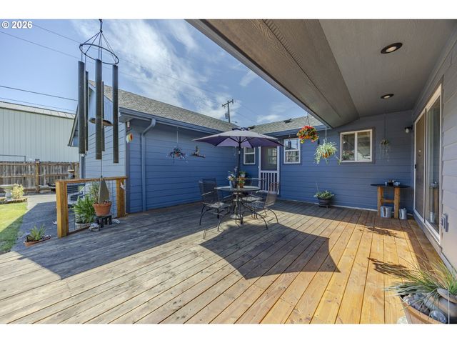 2911 SHIRLEY St, Eugene, OR 97404