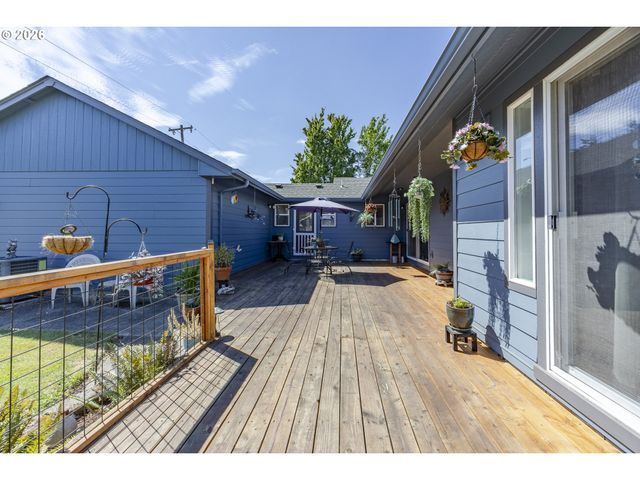 2911 SHIRLEY St, Eugene, OR 97404