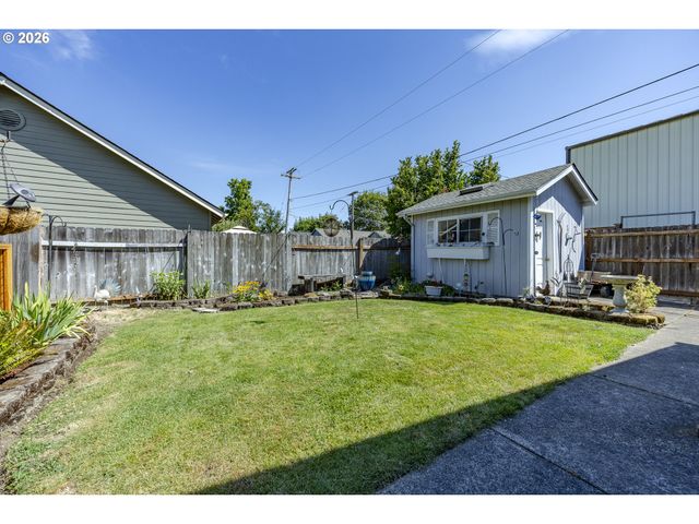 2911 SHIRLEY St, Eugene, OR 97404