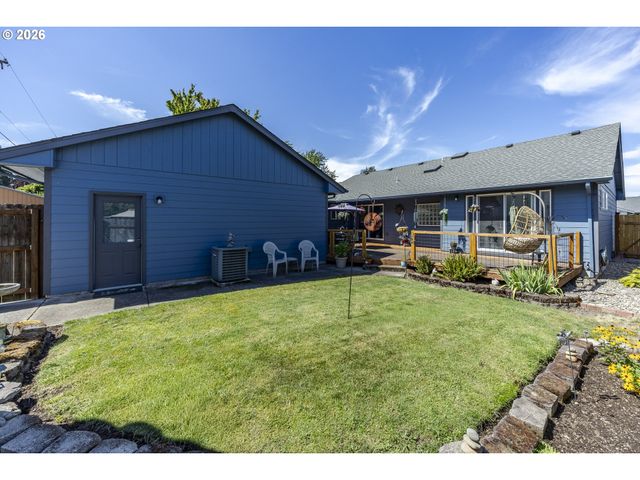 2911 SHIRLEY St, Eugene, OR 97404