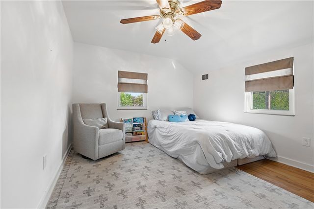 835 Wible Run Rd, Shaler, PA 15209