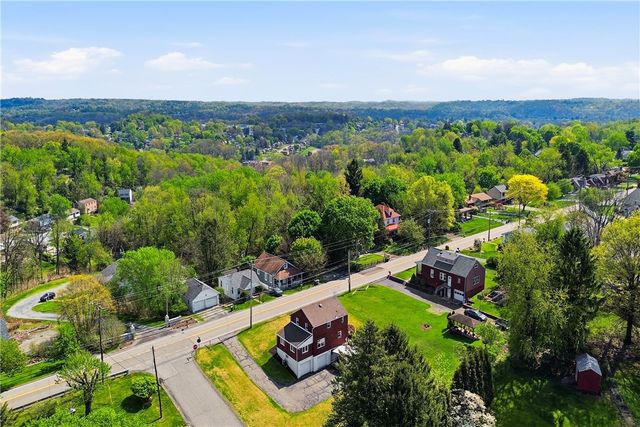 835 Wible Run Rd, Shaler, PA 15209