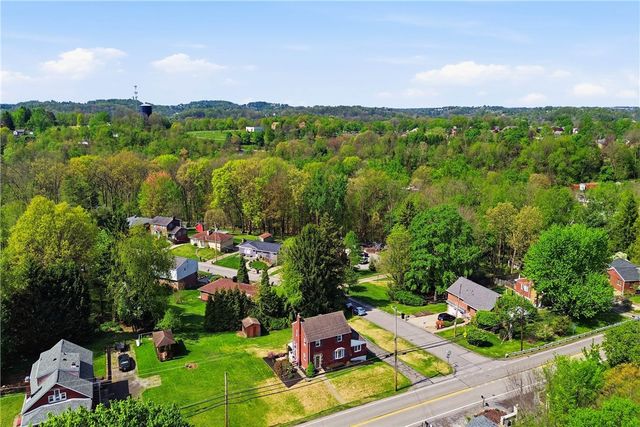 835 Wible Run Rd, Shaler, PA 15209