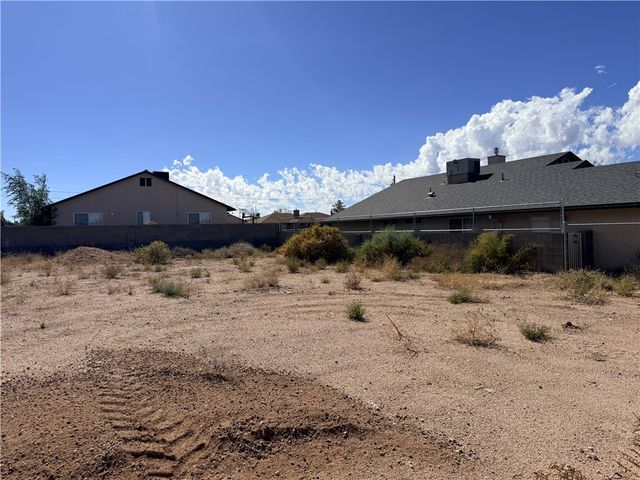 2642 Pasadena Avenue, Kingman, AZ 86401