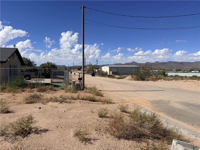 2642 Pasadena Avenue, Kingman, AZ 86401