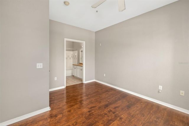 5501 ROSEHILL ROAD 103, Sarasota, FL 34233