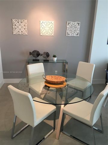 335 S Biscayne Blvd 3910, Miami, FL 33131