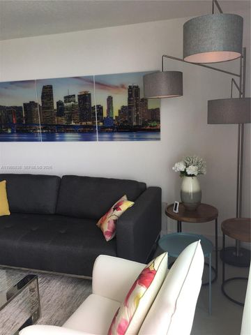 335 S Biscayne Blvd 3910, Miami, FL 33131