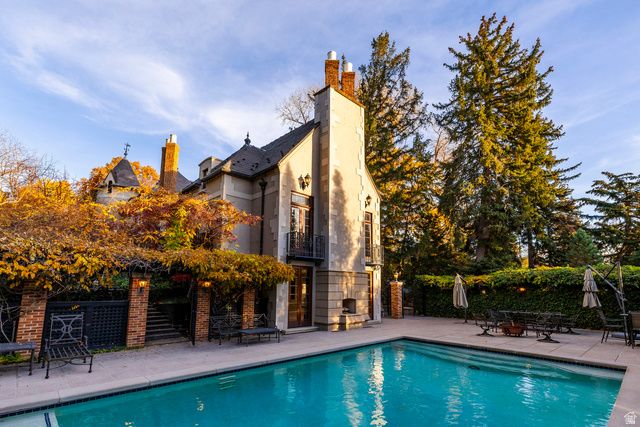 1220 E YALE AVE, Salt Lake City, UT 84105