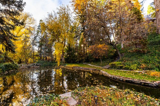 1220 E YALE AVE, Salt Lake City, UT 84105