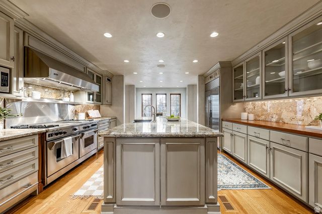 1220 E YALE AVE, Salt Lake City, UT 84105