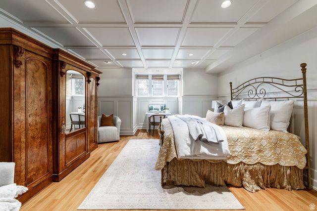 1220 E YALE AVE, Salt Lake City, UT 84105