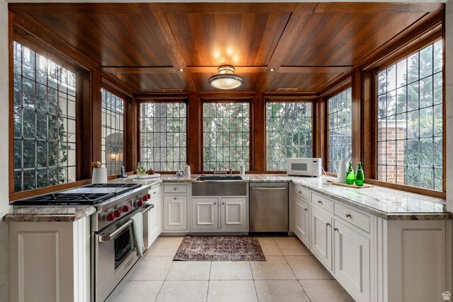 1220 E YALE AVE, Salt Lake City, UT 84105