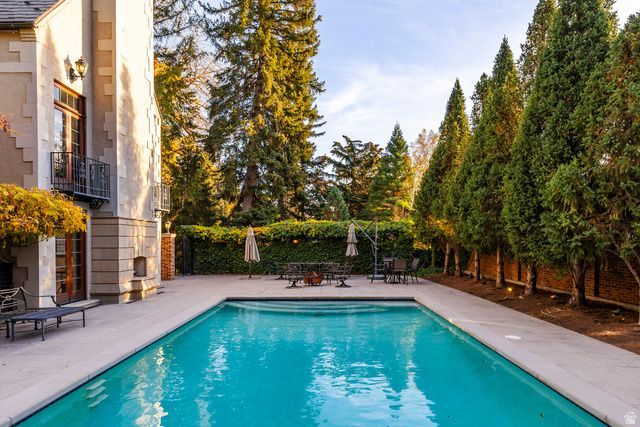 1220 E YALE AVE, Salt Lake City, UT 84105