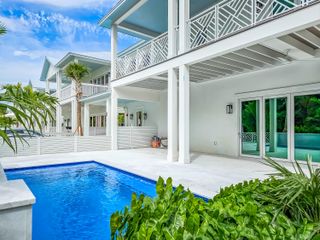105 Carroll St # 6, Upper Matecumbe Key Islamorada, FL 33036