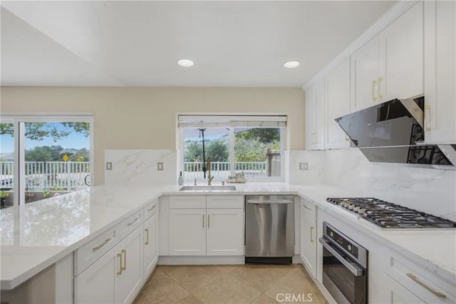 33 Fuente, Rancho Santa Margarita, CA 92688