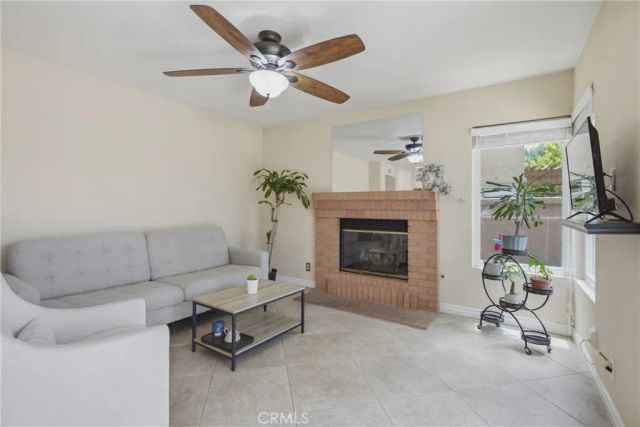 33 Fuente, Rancho Santa Margarita, CA 92688