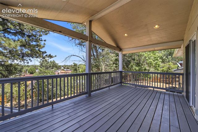 2826 Pinnacle Drive, Colorado Springs, CO 80910
