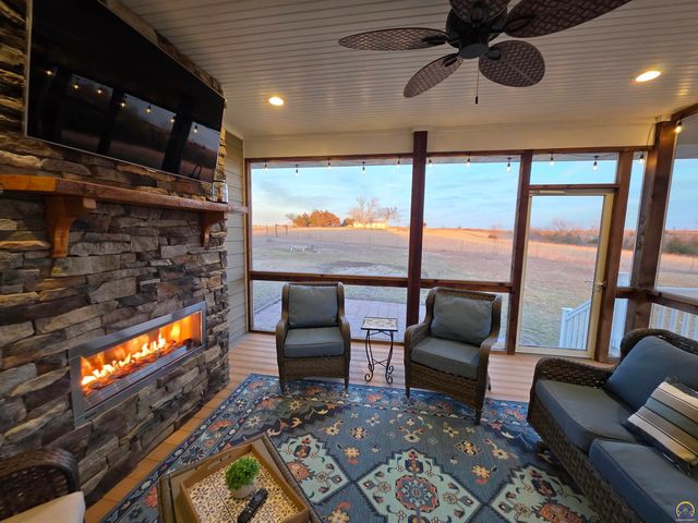 5 Locust Lane, Emporia, KS 66801