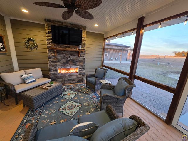 5 Locust Lane, Emporia, KS 66801