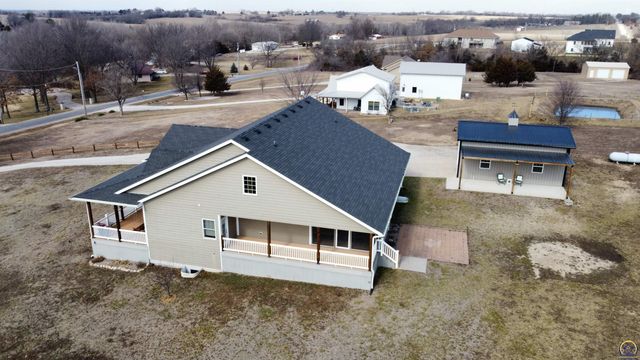 5 Locust Lane, Emporia, KS 66801