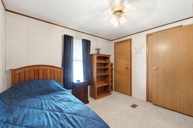 225 Heather Lane 225 Heather Lane, Fairborn, OH 45324