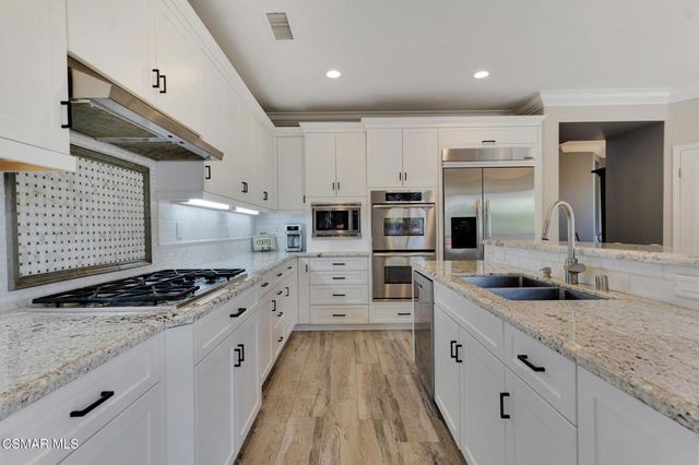 5332 Via Dolores, Newbury Park, CA 91320