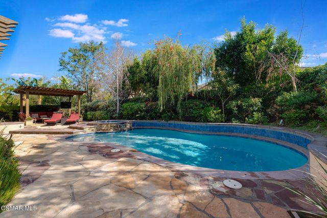 5332 Via Dolores, Newbury Park, CA 91320