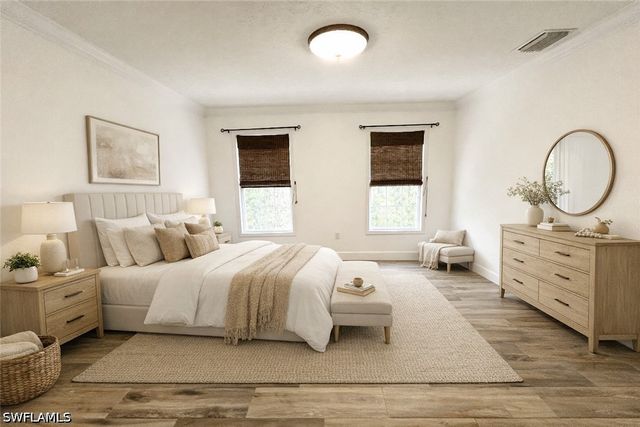 122 Leawood CIR, Naples, FL 34104