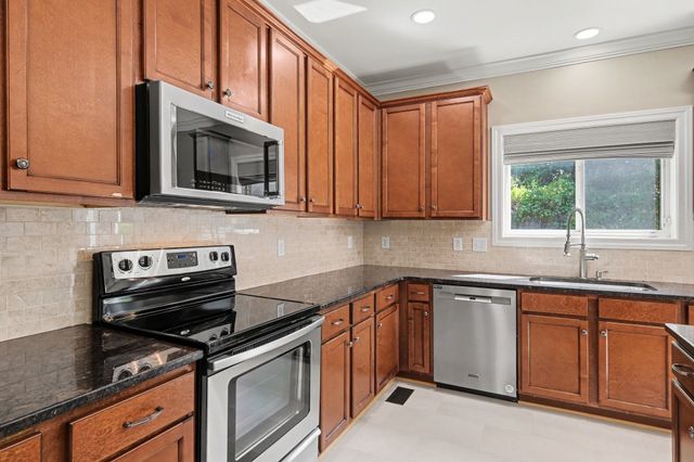 1414 Chantilly Ln, Franklin, TN 37067