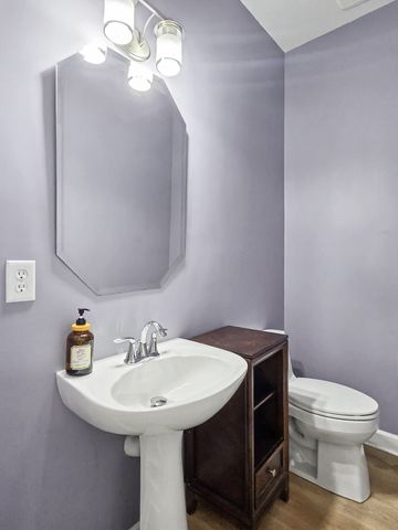 1414 Chantilly Ln, Franklin, TN 37067