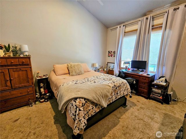 23618 SE Tiger Mountain Road, Issaquah, WA 98027