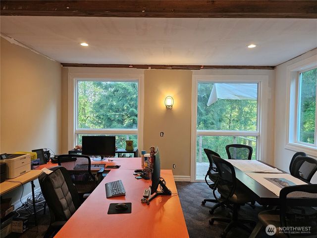 23618 SE Tiger Mountain Road, Issaquah, WA 98027