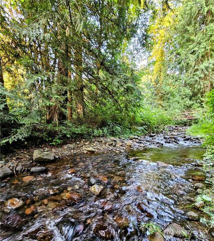 23618 SE Tiger Mountain Road, Issaquah, WA 98027