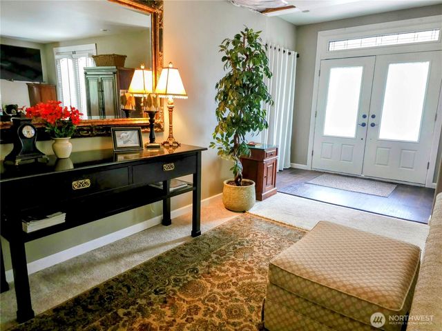 23618 SE Tiger Mountain Road, Issaquah, WA 98027