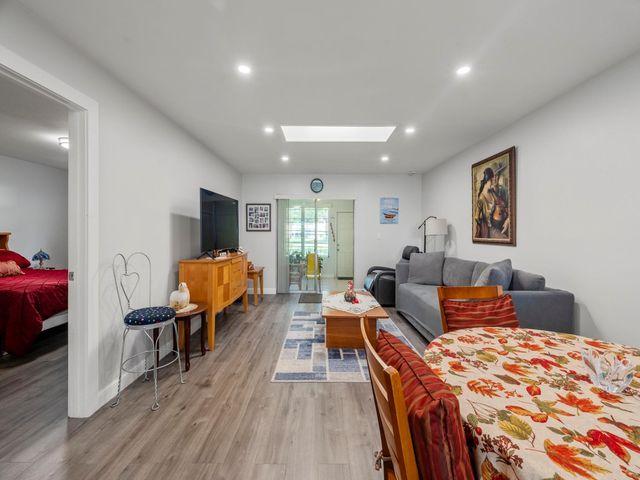 600 SW Natura Blvd B, Deerfield Beach, FL 33441