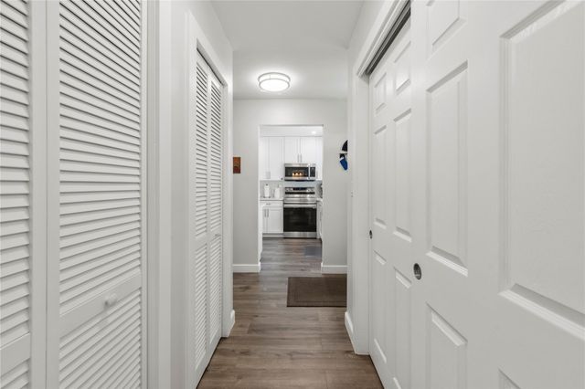 600 SW Natura Blvd B, Deerfield Beach, FL 33441