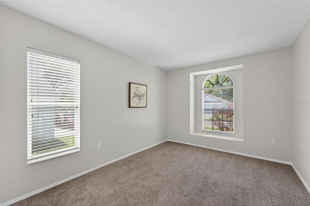 418 HENDERSON AVENUE, Seffner, FL 33584